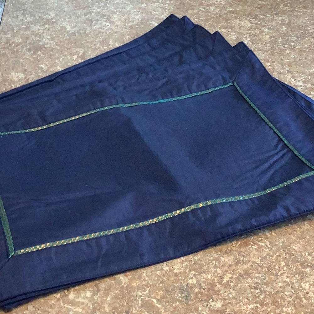 NINE NAVY PLACEMATS - Picture 3 of 4